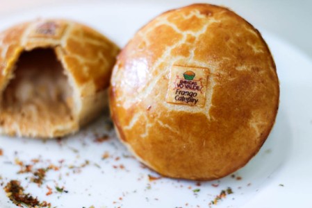 Empada de frango c/ catupiry